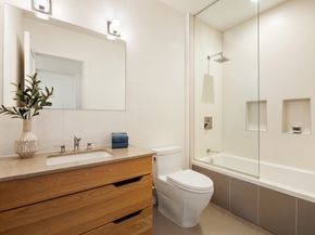 33 West 71st Street, New York NY 10023