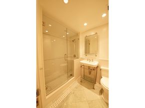 2 East End Avenue 1E, New York NY 10075