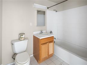 260 Beach 81st Street 6V, Queens NY 11693