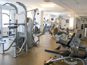 200 West End Avenue 10B, New York NY 10023