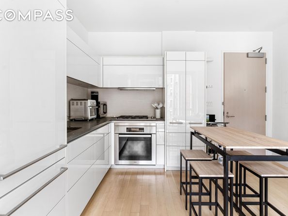 241 5th Avenue 12C, New York NY 10016