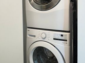 46-30 Center Boulevard 707, Queens NY 11109