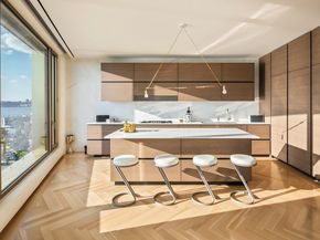 551 West 21st Street 8B, New York NY 10011