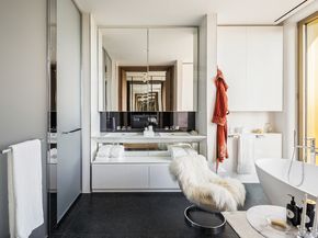 551 West 21st Street 8B, New York NY 10011