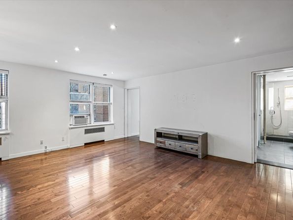 105-10 65th Road 2H, Queens NY 11375