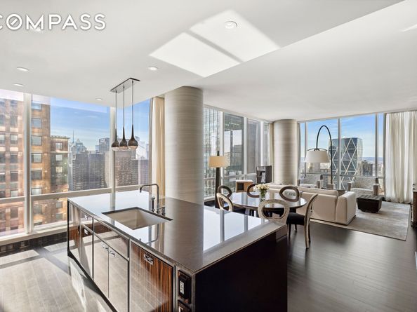 157 West 57th Street 50B, New York NY 10019