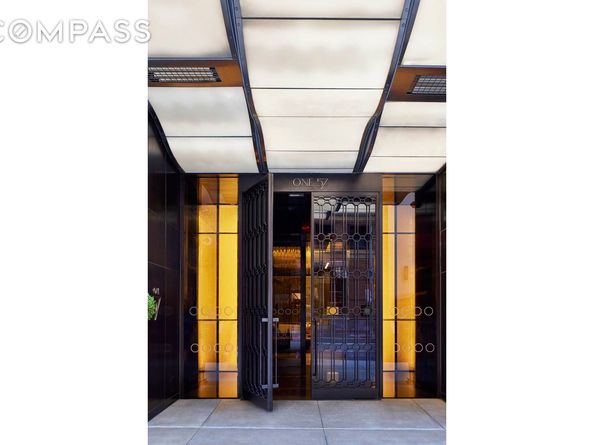 157 West 57th Street 50B, New York NY 10019