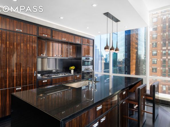 157 West 57th Street 50B, New York NY 10019