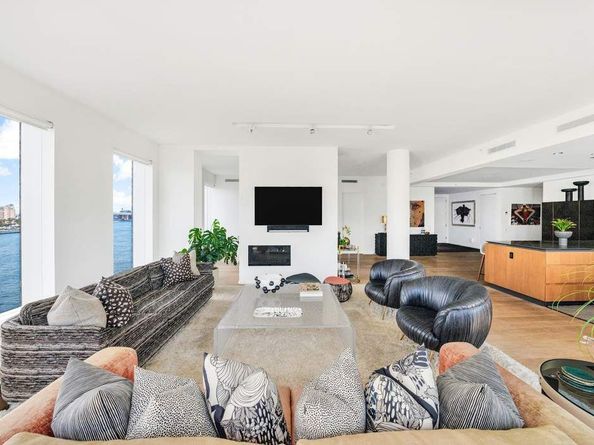 1 John Street PHE, Brooklyn NY 11201