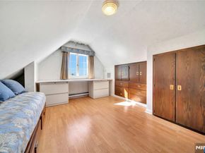431 Van Renssalaer Court, Ridgefield NJ 07657
