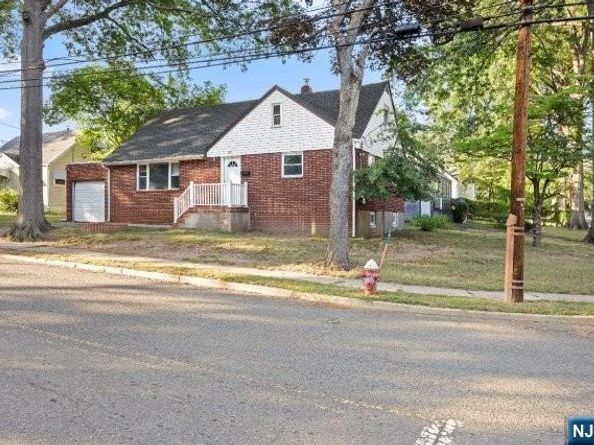 287 Tietjen Avenue, Englewood NJ 07631