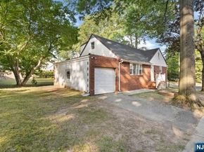287 Tietjen Avenue, Englewood NJ 07631