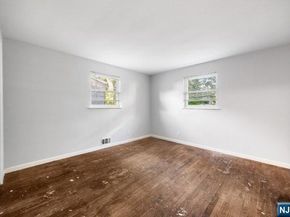 287 Tietjen Avenue, Englewood NJ 07631