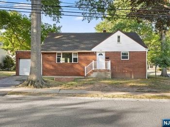287 Tietjen Avenue