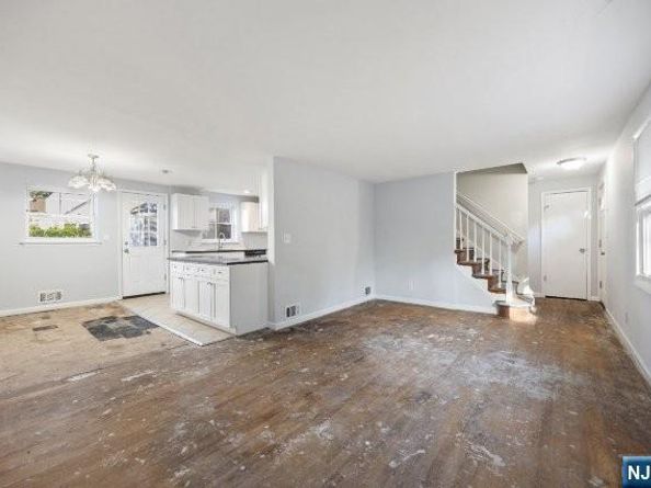 287 Tietjen Avenue, Englewood NJ 07631