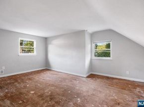 287 Tietjen Avenue, Englewood NJ 07631