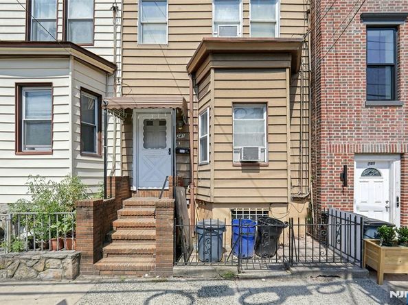 241 Cambridge Avenue, Jersey City NJ 07307