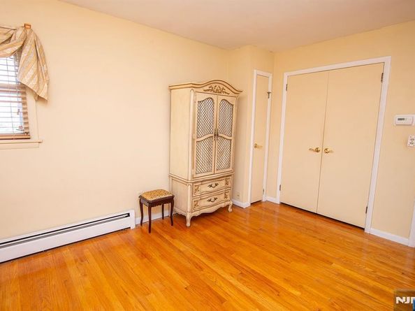 379 Mauro Road, Englewood Cliffs NJ 07632