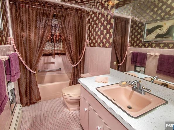 379 Mauro Road, Englewood Cliffs NJ 07632