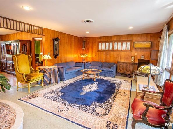 379 Mauro Road, Englewood Cliffs NJ 07632