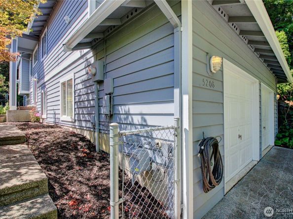 5208 213th Place SW, Mountlake Terrace WA 98043