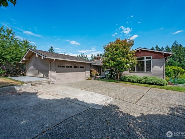 17236 NE 6th Place, Bellevue WA 98008
