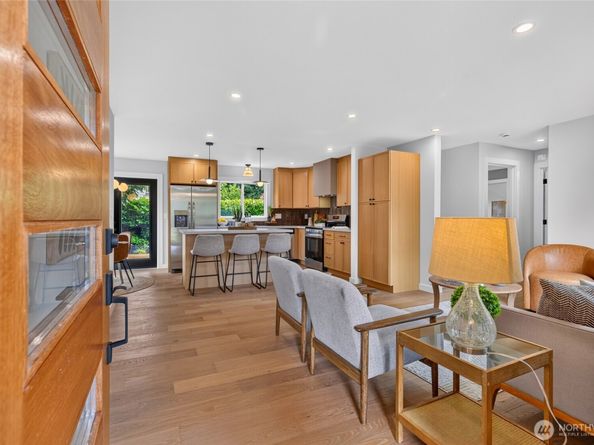 3152 NE 82nd Street, Seattle WA 98115