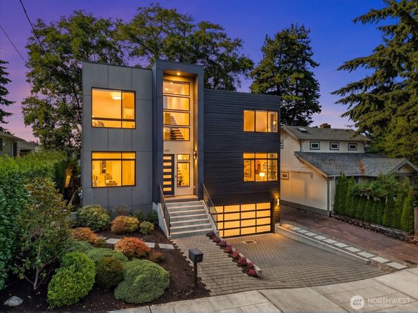 3451 12th Avenue W, Seattle WA 98119