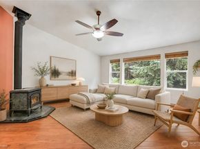 3995 SW Cimmarron Lane, Port Orchard WA 98367
