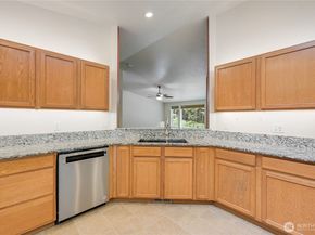 3995 SW Cimmarron Lane, Port Orchard WA 98367