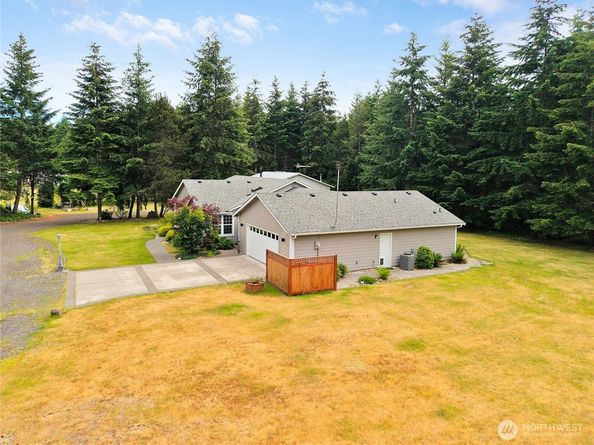 3995 SW Cimmarron Lane, Port Orchard WA 98367