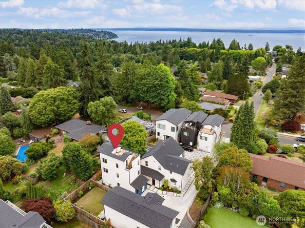 12060 8th Avenue NW B, Seattle WA 98177