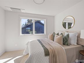3026 NE 95th Street, Seattle WA 98115