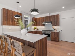 3026 NE 95th Street, Seattle WA 98115