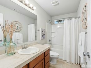 4127 228th Place SE, Bothell WA 98021