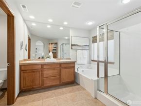 4127 228th Place SE, Bothell WA 98021