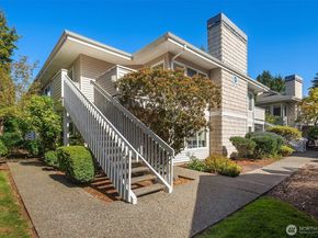 9210 Market Pl D201, Lake Stevens WA 98258