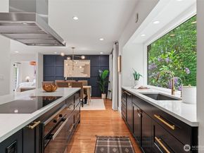 14317 SE 49th Street, Bellevue WA 98006