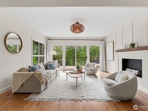 14317 SE 49th Street, Bellevue WA 98006