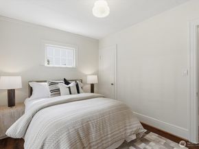 6506 17th Avenue NE, Seattle WA 98115