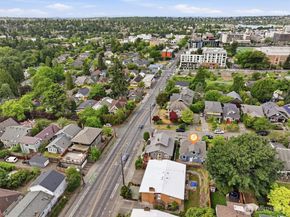 6506 17th Avenue NE, Seattle WA 98115