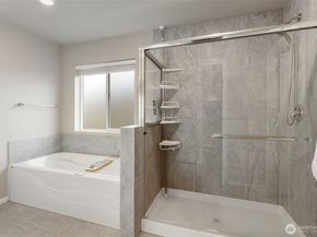 1328 Baker Heights Loop, Bremerton WA 98312
