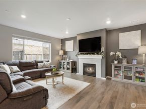 1328 Baker Heights Loop, Bremerton WA 98312