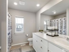 1328 Baker Heights Loop, Bremerton WA 98312