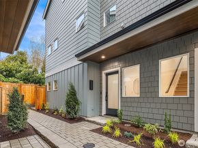 537 N 70th Street, Seattle WA 98103