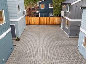 537 N 70th Street, Seattle WA 98103