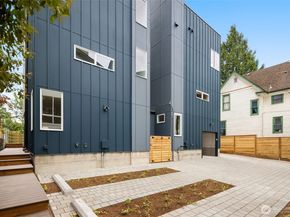 823 B 17th Avenue, Seattle WA 98144