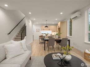 823 B 17th Avenue, Seattle WA 98144