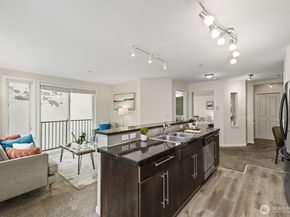 124 Bellevue Avenue E 306, Seattle WA 98102