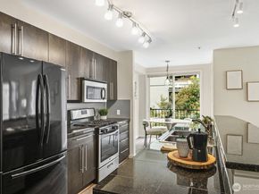 124 Bellevue Avenue E 306, Seattle WA 98102